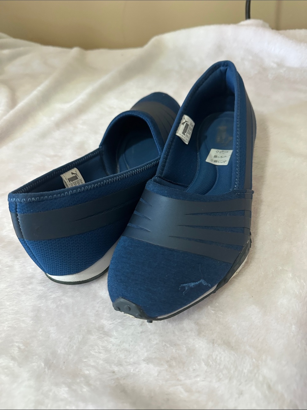 PUMA Women's Navy Slip-On Athletic sneakers 👟 DEEP NAVY BLUE
